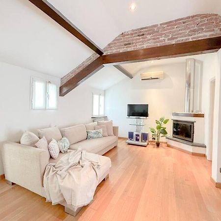 Ferienwohnung Elegante Mansarda 300Mt Dal Mare - Centro - Wifi Savona Exterior foto